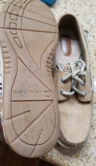 Sperrys - Picture 3 of 4